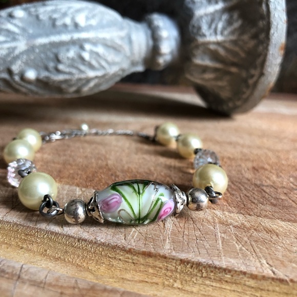 Simulated Pearl Lampwork Bracelet - Picture 3 of 7